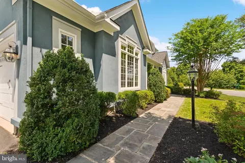 Exterior - 8240 Roxborough Loop, Gainesville, VA 20155 photo 6 of 23