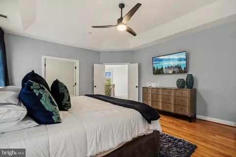 Bedroom - 8240 Roxborough Loop, Gainesville, VA 20155 photo 4 of 14