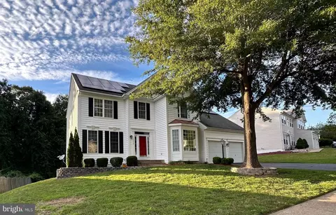 2930 Medford Dr, Dumfries, VA 22026