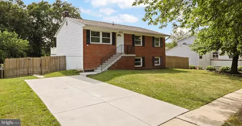 12907 Ketterman Dr, Woodbridge, VA 22193