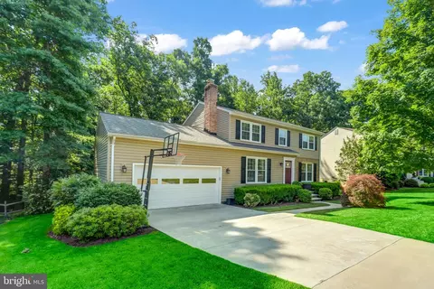 11965 Cotton Mill Dr, Woodbridge, VA 22192