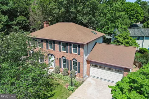 15214 Holleyside Dr, Dumfries, VA 22025
