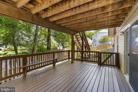 15214 Holleyside Dr, Dumfries, VA 22025 photo 31