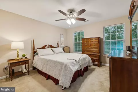Bedroom - 18845 Pier Trail Dr, Triangle, VA 22172 photo 4 of 4
