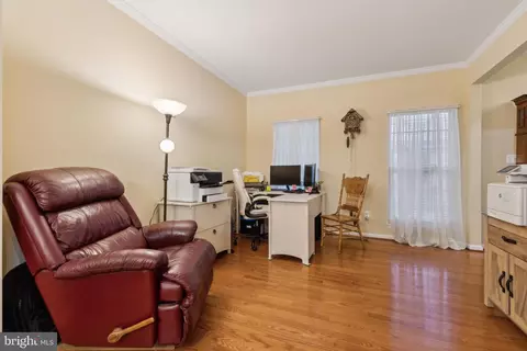 Other - 18845 Pier Trail Dr, Triangle, VA 22172 photo 4 of 10