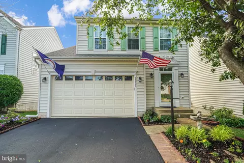 15126 Danehurst Cir, Gainesville, VA 20155