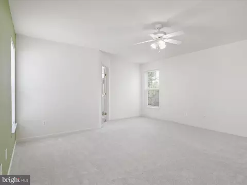 6710 Eldermill Ln, Gainesville, VA 20155 photo 29