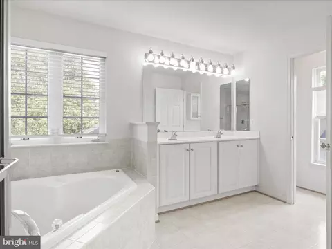 6710 Eldermill Ln, Gainesville, VA 20155 photo 33