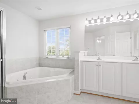 6710 Eldermill Ln, Gainesville, VA 20155 photo 31