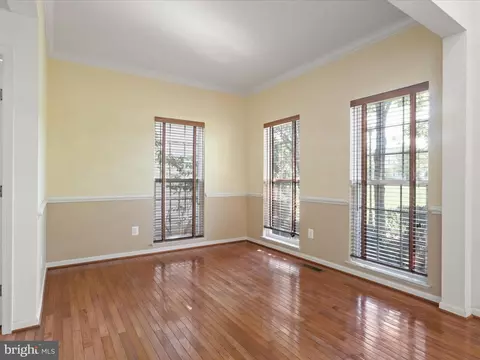 6710 Eldermill Ln, Gainesville, VA 20155 photo 7