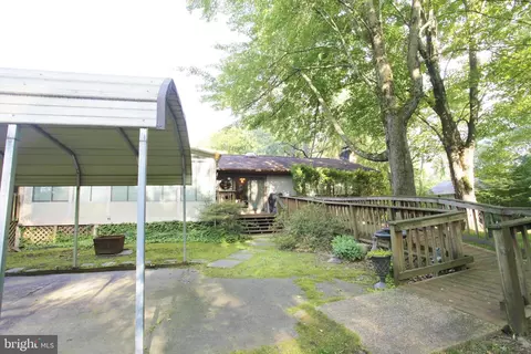 7245 Ridgeway Dr, Manassas, VA 20112 photo 5