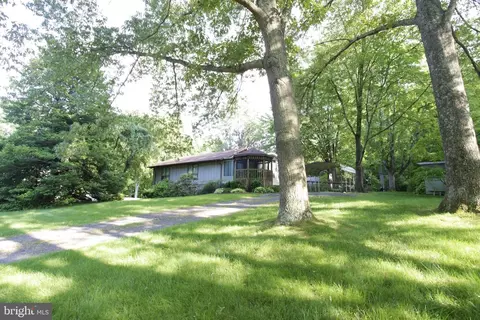 7245 Ridgeway Dr, Manassas, VA 20112 photo 4