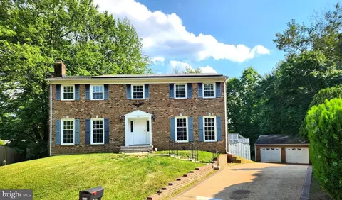 5663 Neddleton Ave, Woodbridge, VA 22193