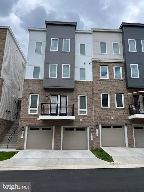 15543 Smoke Box Way, Woodbridge, VA 22191