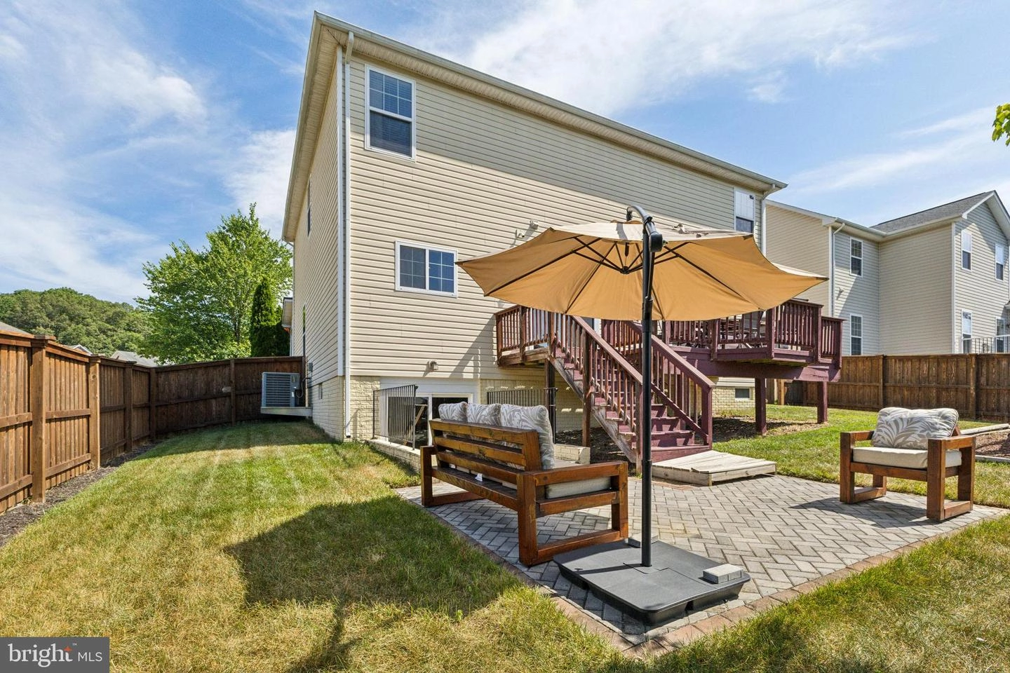 Exterior - 4257 Meyers Rd, Triangle, VA 22172 photo 4 of 7