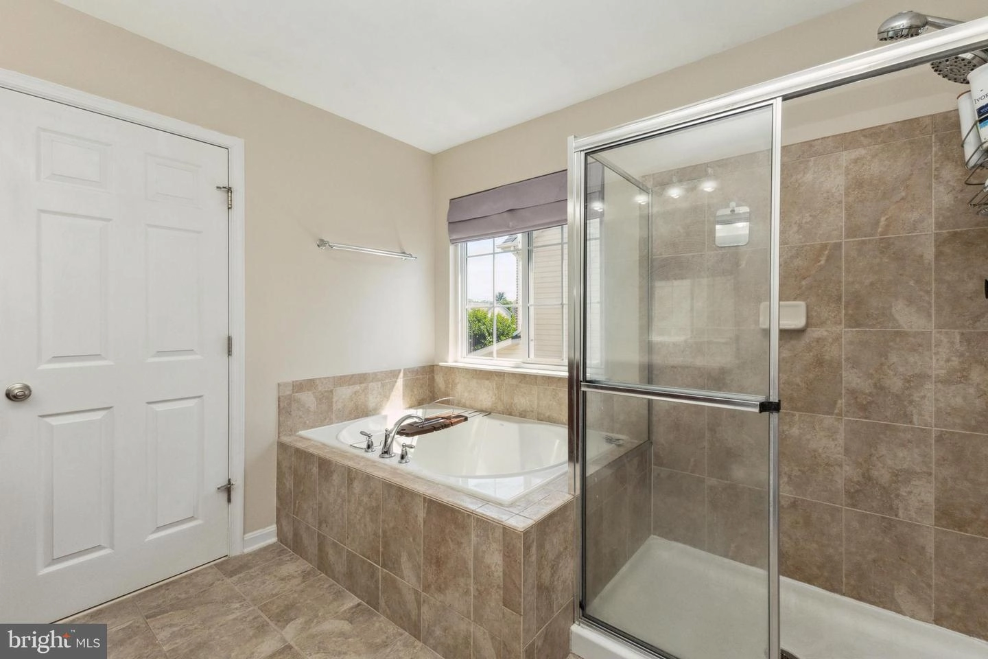 Entry Way - 4257 Meyers Rd, Triangle, VA 22172 photo 3 of 4