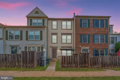 7435 Rokeby Dr #10, Manassas, VA 20109