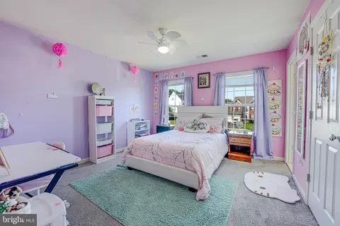 Bedroom - 18931 Highland Park Dr, Triangle, VA 22172 photo 6 of 7