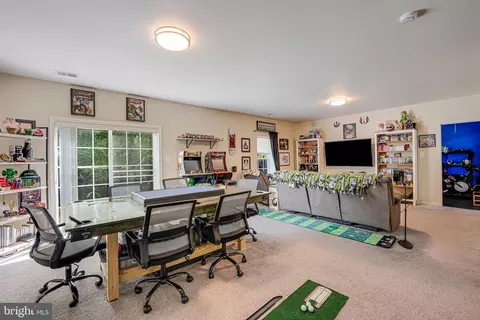 Other - 18931 Highland Park Dr, Triangle, VA 22172 photo 14 of 18