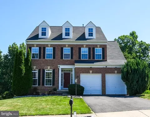 18931 Highland Park Dr, Triangle, VA 22172