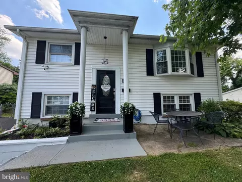 13341 Keystone Dr, Woodbridge, VA 22193
