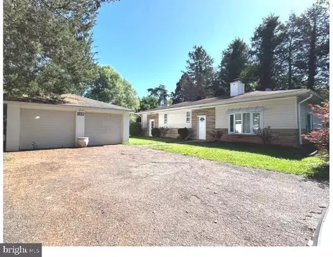 8012 Rugby Rd, Manassas, VA 20111