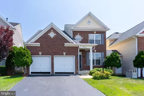 15361 Lord Culpeper Ct, Woodbridge, VA 22191