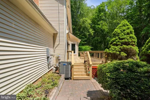 8213 Honeysuckle Rd, Manassas, VA 20112 photo 59