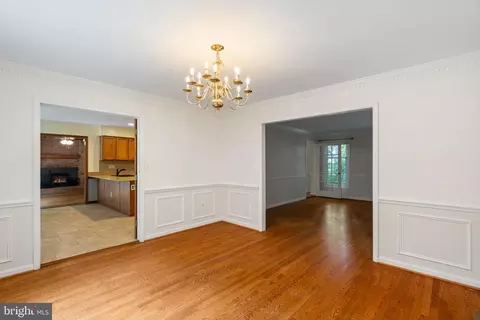 8213 Honeysuckle Rd, Manassas, VA 20112 photo 17