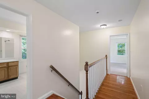 8213 Honeysuckle Rd, Manassas, VA 20112 photo 27