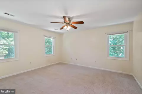 8213 Honeysuckle Rd, Manassas, VA 20112 photo 37