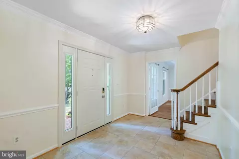 8213 Honeysuckle Rd, Manassas, VA 20112 photo 10