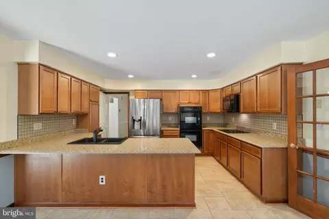 8213 Honeysuckle Rd, Manassas, VA 20112 photo 18