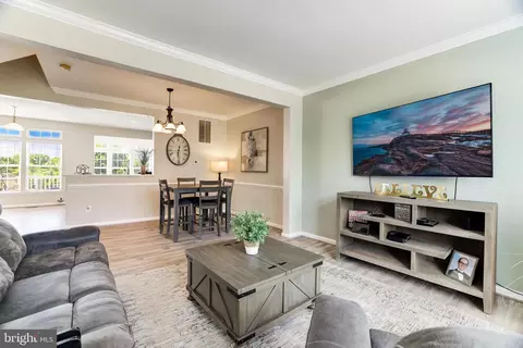 6603 Parville Loop, Gainesville, VA 20155 photo 18
