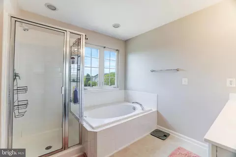 6603 Parville Loop, Gainesville, VA 20155 photo 23