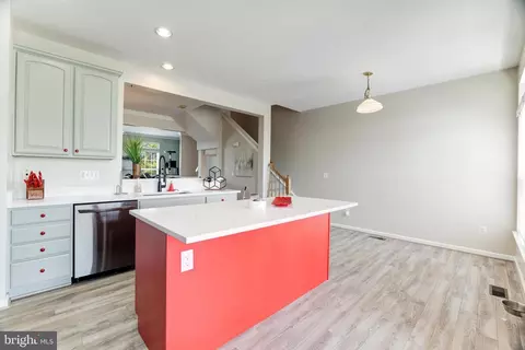 6603 Parville Loop, Gainesville, VA 20155 photo 12