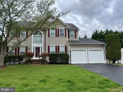 5041 Leatherback Rd, Woodbridge, VA 22193