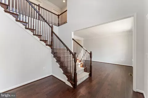 Entry Way - 3255 Kira Ct, Triangle, VA 22172 photo 3 of 12