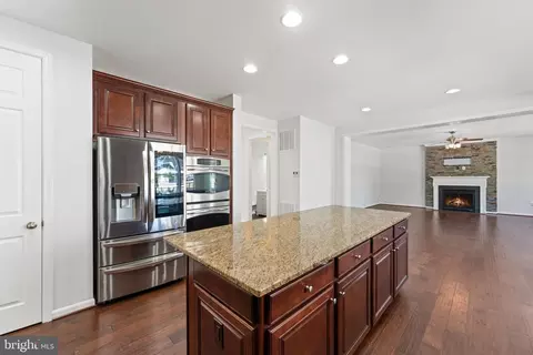 Other - 3255 Kira Ct, Triangle, VA 22172 photo 6 of 35