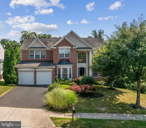 15573 Allaire Dr, Gainesville, VA 20155