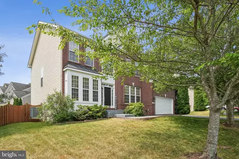 15201 Humbolt Bay Ct, Gainesville, VA 20155