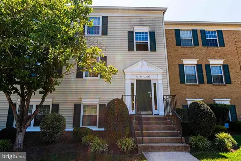12137 Chaucer Ln #12137, Woodbridge, VA 22192