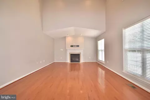 Living - 12160 Formby St, Bristow, VA 20136 photo 1 of 3
