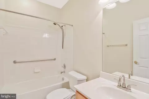 13701 Currant Loop, Gainesville, VA 20155 photo 17
