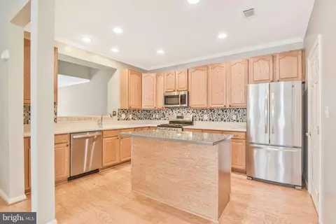 13701 Currant Loop, Gainesville, VA 20155 photo 8