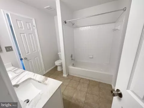 4220 Ashmere Cir, Dumfries, VA 22025 photo 14