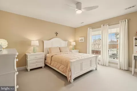 Bedroom - 8158 Snead Loop, Gainesville, VA 20155 photo 4 of 16