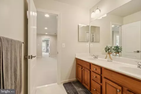 Entry Way - 8158 Snead Loop, Gainesville, VA 20155 photo 13 of 13