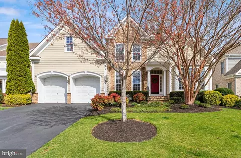 8158 Snead Loop, Gainesville, VA 20155