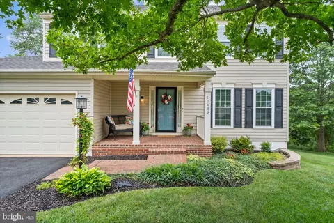10488 Coral Berry Dr, Manassas, VA 20110